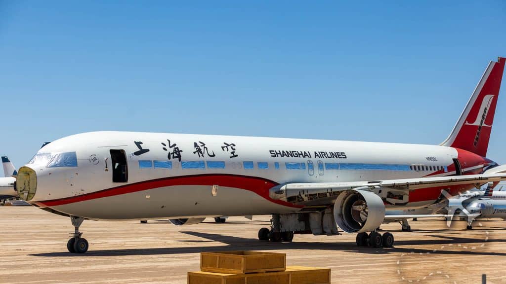 N885BC stored at Pinal Airpark (IATA: MZJ)